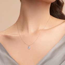 Lantisor din aur 18K cu pandantiv cu acvamarin 0,70 ct. si diamante 0,14 ct., model Orsini CI1665-5X7 Lantisor din aur 18K cu pandantiv cu acvamarin 0,70 ct. si diamante 0,14 ct., model Orsini CI1665-5X7
