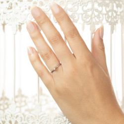 Inel de logodna din aur 18K cu diamant 0,05 ct., model Orsini 01019-05 Inel de logodna din aur 18K cu diamant 0,05 ct., model Orsini 01019-05