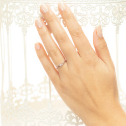 Inel de logodna din aur 18K cu diamant 0,05 ct., model Orsini 01022-05 Inel de logodna din aur 18K cu diamant 0,05 ct., model Orsini 01022-05