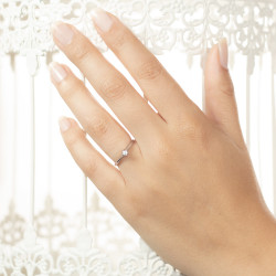 Inel de logodna din aur 18K cu diamant 0,10 ct., model Orsini 01054-10 Inel de logodna din aur 18K cu diamant 0,10 ct., model Orsini 01054-10