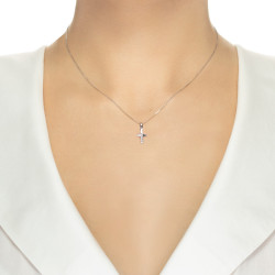Pandantiv cruciulita din aur 18K cu diamante 0,04 ct., model Orsini 0324CI Pandantiv cruciulita din aur 18K cu diamante 0,04 ct., model Orsini 0324CI