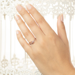 Inel de logodna din aur 18K cu diamant 0,03 ct., model Orsini 2444G Inel de logodna din aur 18K cu diamant 0,03 ct., model Orsini 2444G