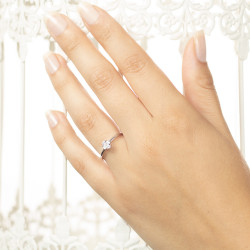 Inel de logodna din aur 18K cu diamante 0,18 ct., model Orsini 2685G Inel de logodna din aur 18K cu diamante 0,18 ct., model Orsini 2685G