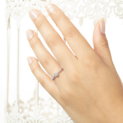 Inel de logodna din aur 18K cu diamante 0,06 ct., model Orsini 2722G Inel de logodna din aur 18K cu diamante 0,06 ct., model Orsini 2722G