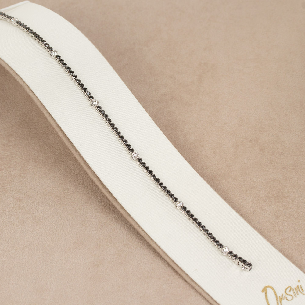 Bratara tennis din aur 18K cu diamante albe si negre 1,78 ct., model Orsini BR0137 Bratara tennis din aur 18K cu diamante albe si negre 1,78 ct., model Orsini BR0137