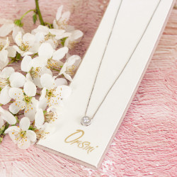 Lantisor din aur 18K cu pandantiv cu diamant 0,10 ct., model Orsini CI1054-10 Lantisor din aur 18K cu pandantiv cu diamant 0,10 ct., model Orsini CI1054-10