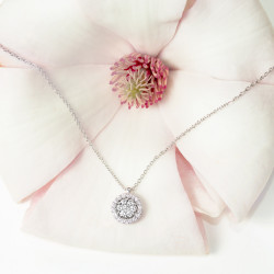 Lantisor din aur 18K cu pandantiv cu diamante 0,40 ct., model Orsini CI1605